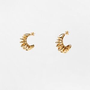 ZARA TWISTED HOOP EARRINGS